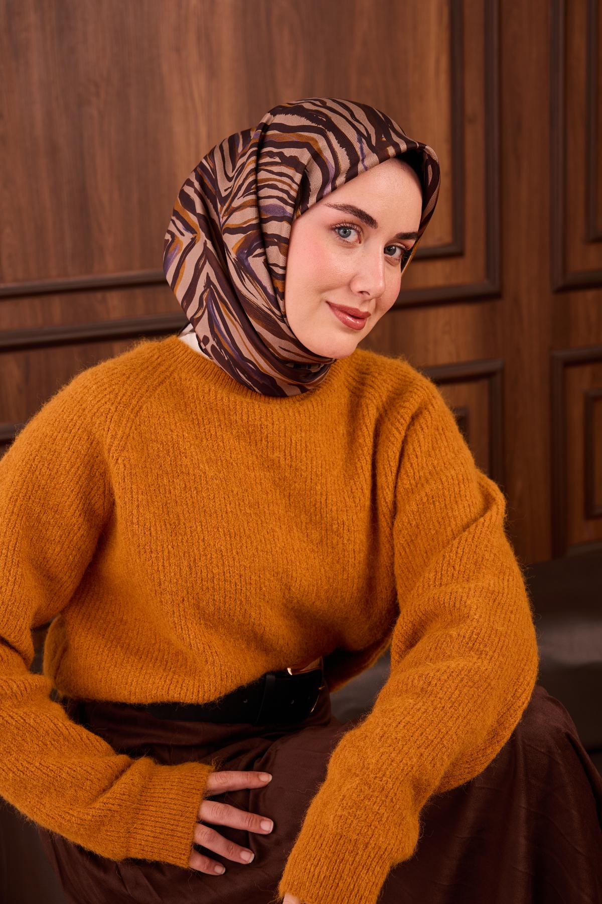 Yeni Sezon Twill İpek Eşarp 11495-24 - İthalesarponline.com - Yeni Sezon Twill İpek Eşarp - Silk Home