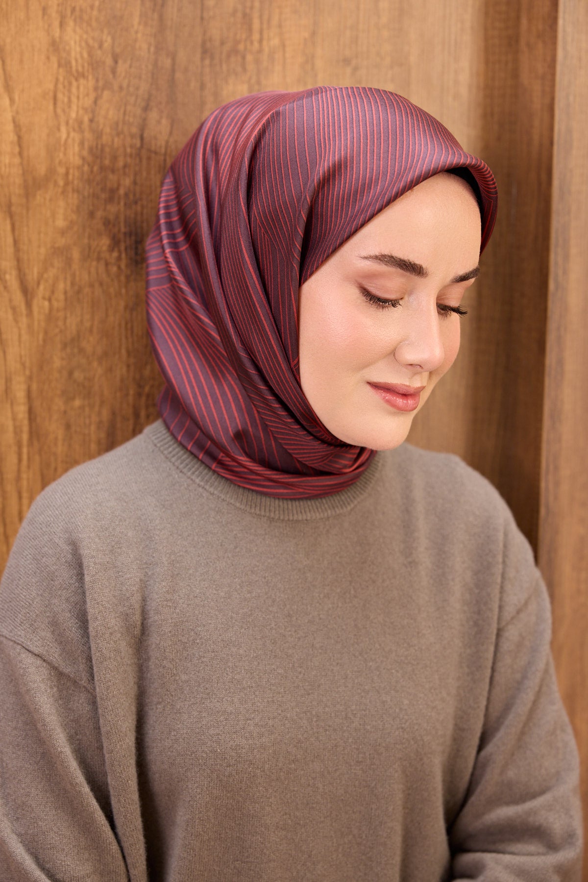 Silk Home Twill İpek Eşarp Fluid Lines 11550-12
