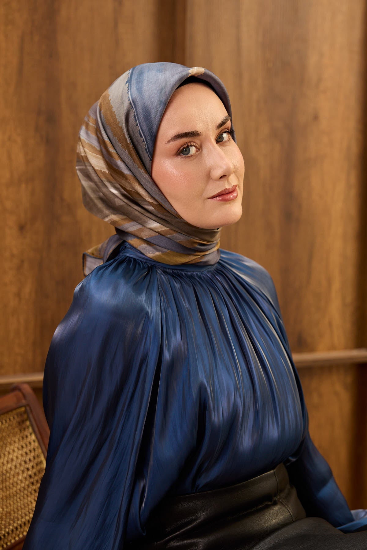 Silk Home Twill İpek Eşarp Fluid Lines 11551-08