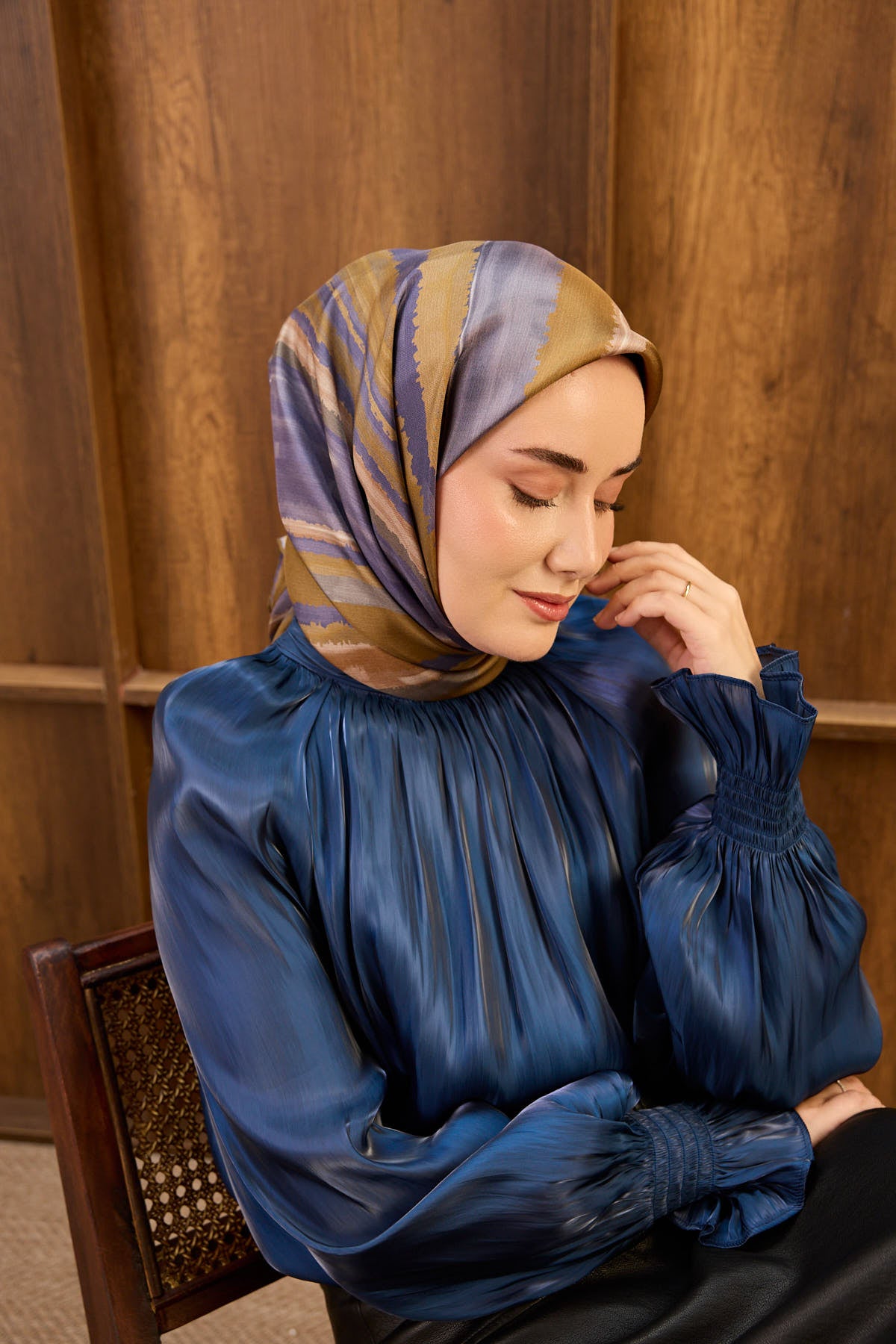 Silk Home Twill İpek Eşarp Fluid Lines 11551-12