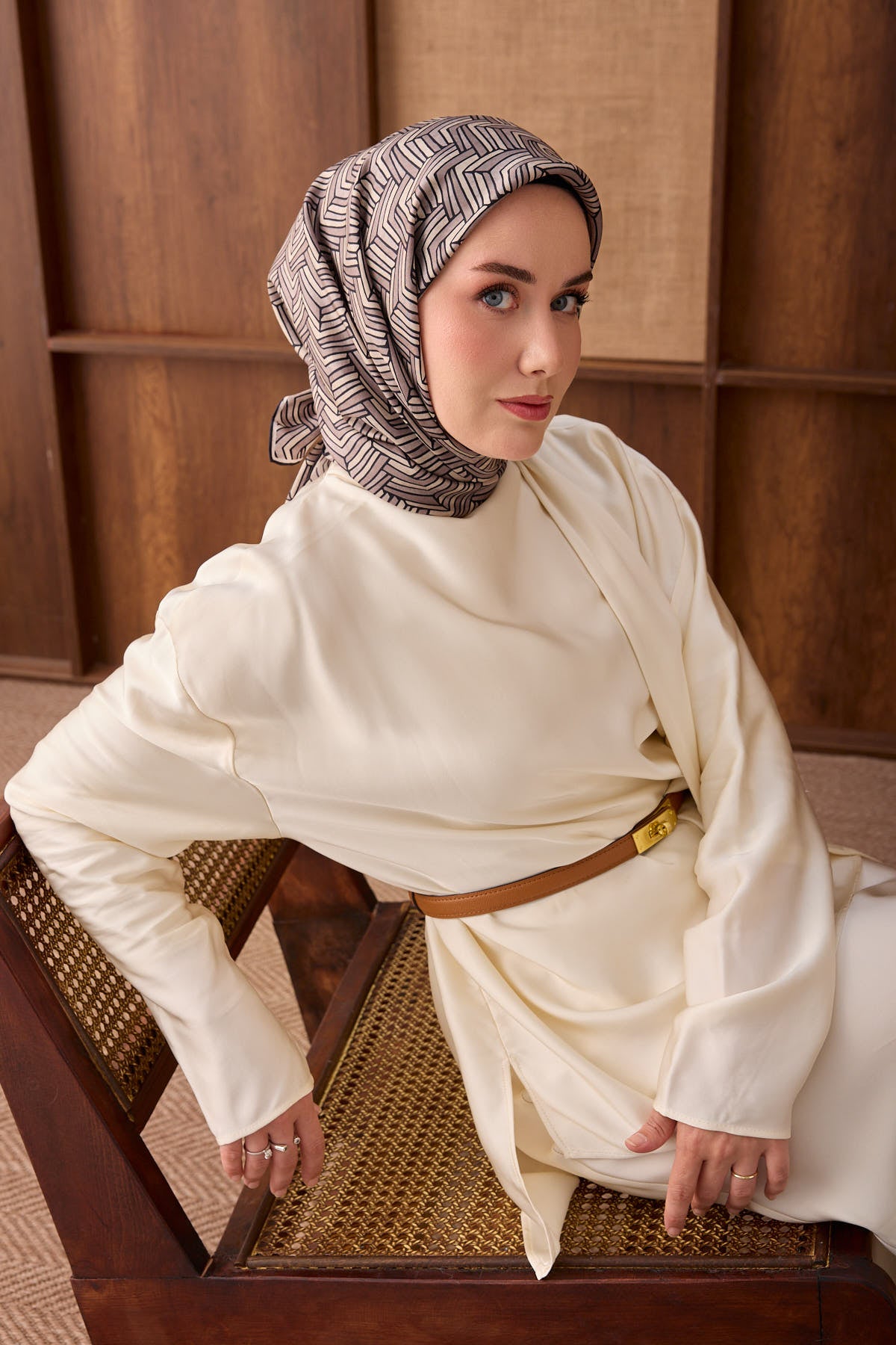Silk Home Twill İpek Eşarp Geometric Pattern 11555-07