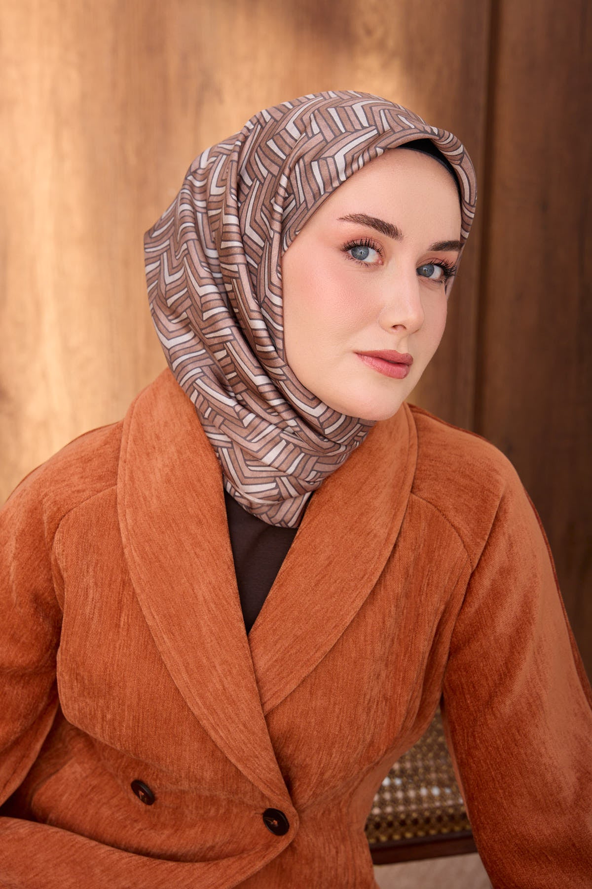 Silk Home Twill İpek Eşarp Geometric Pattern 11555-17