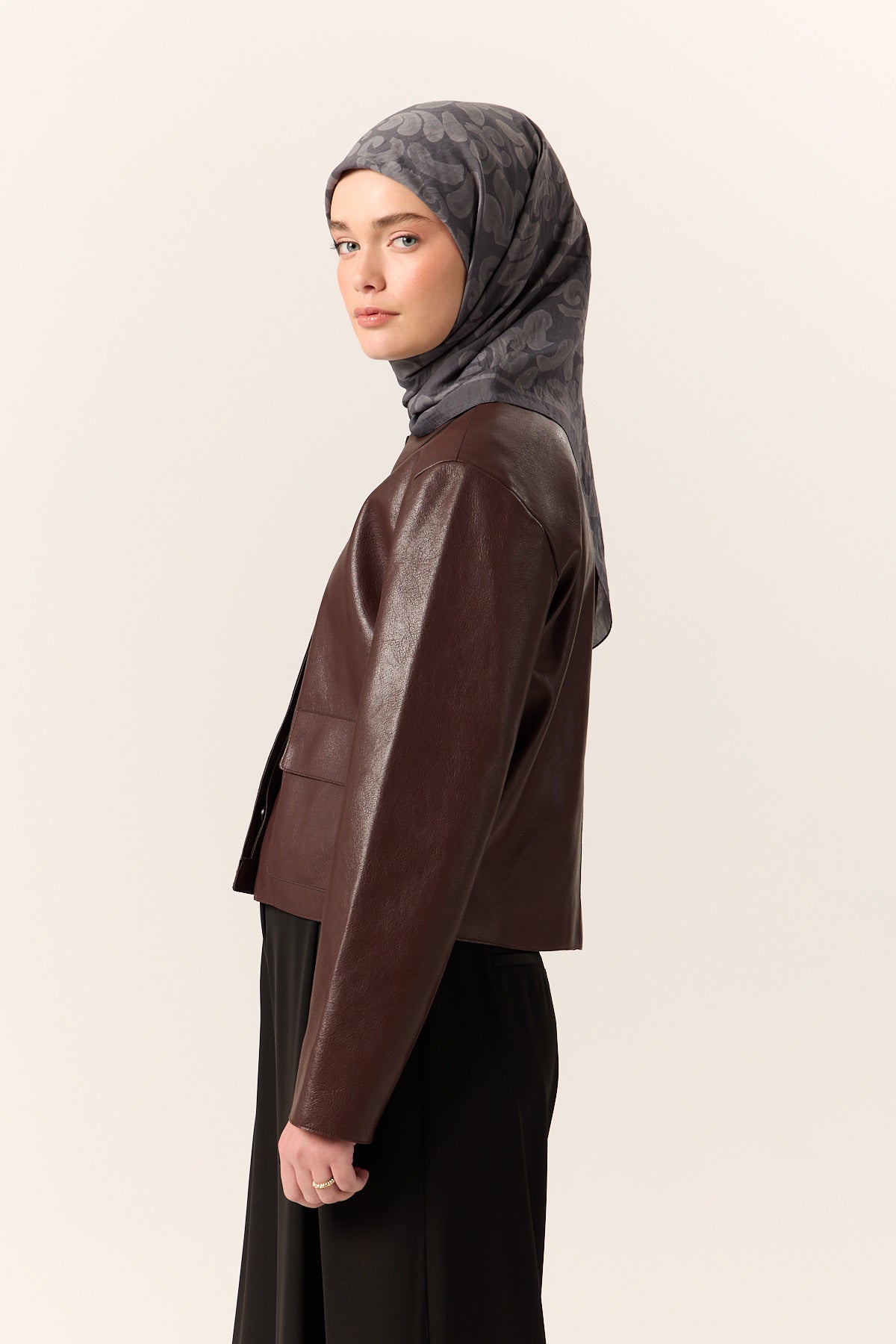 Silk Home Velora Eşarp 16002-01 - İthalesarponline.com - Velora Eşarp - Silk Home