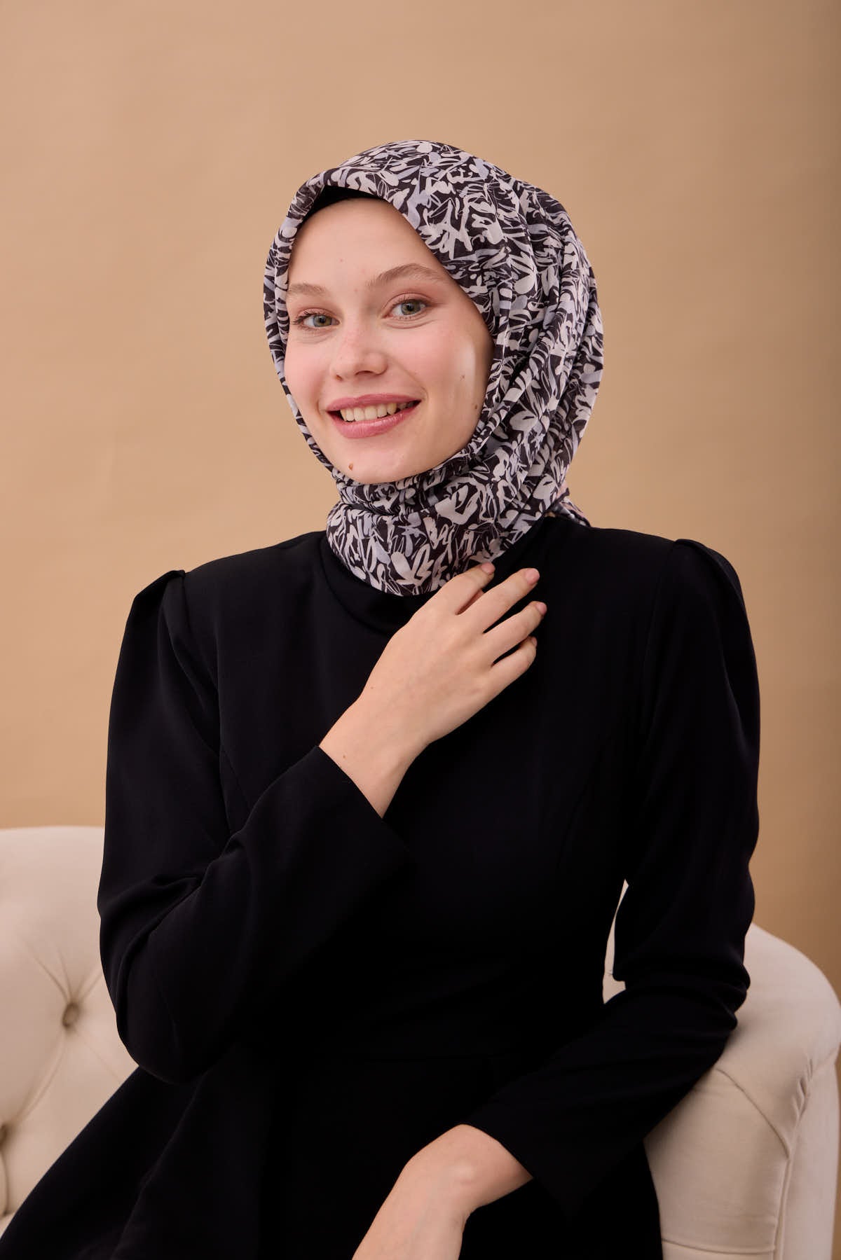 Silk Home Soft Eşarp 73091-01 - İthalesarponline.com - Soft Eşarp - Silk Home