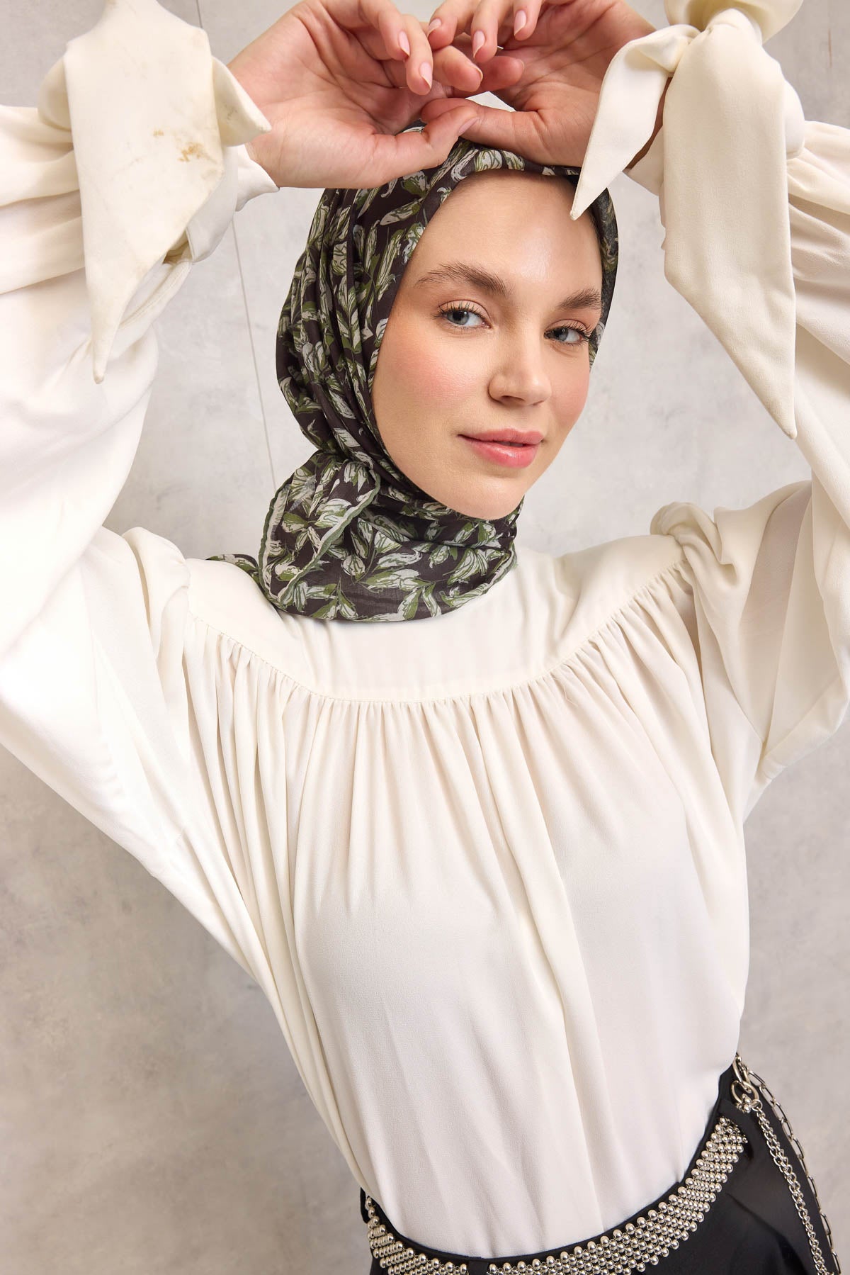 Silk Home Soft Eşarp 73112-16 - İthalesarponline.com - Soft Eşarp - Silk Home