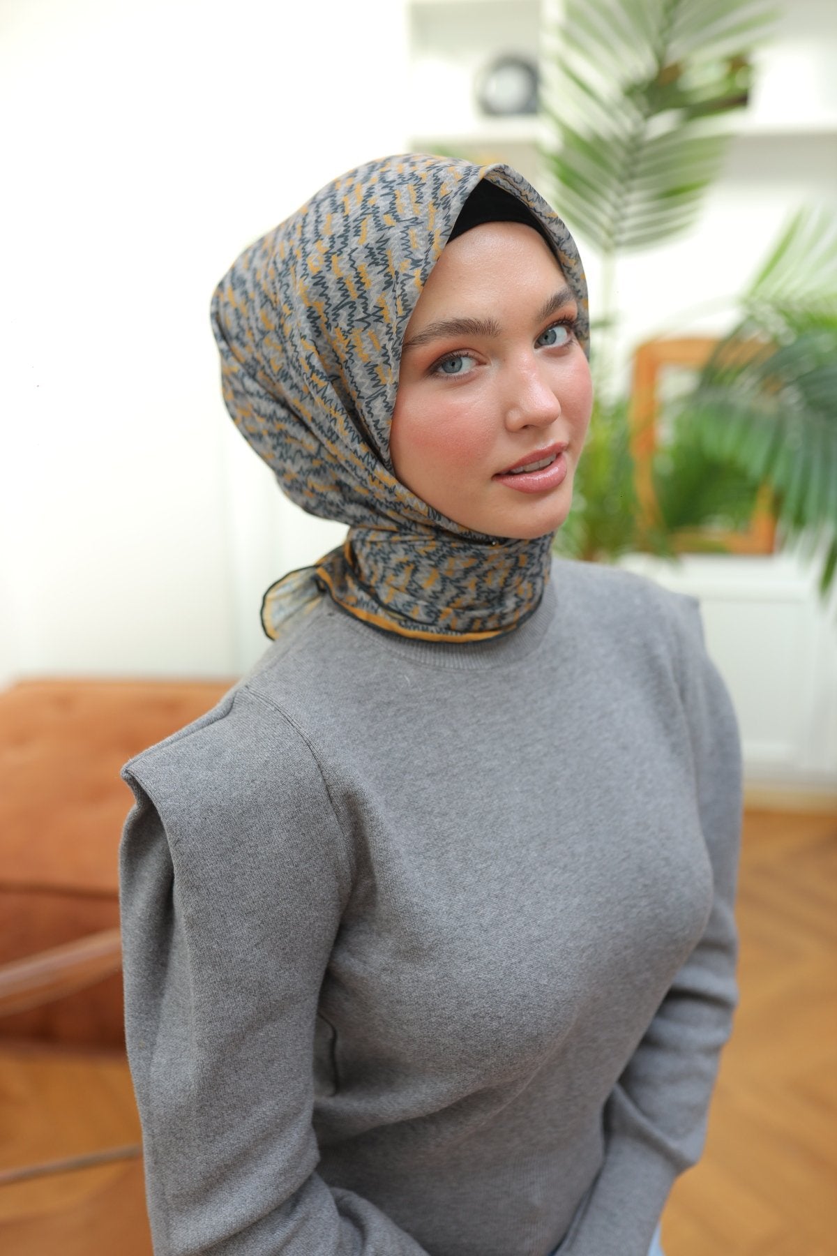 Silk Home Soft Eşarp 73067-04 - İthalesarponline.com - Soft Eşarp - İthalesarponline.com