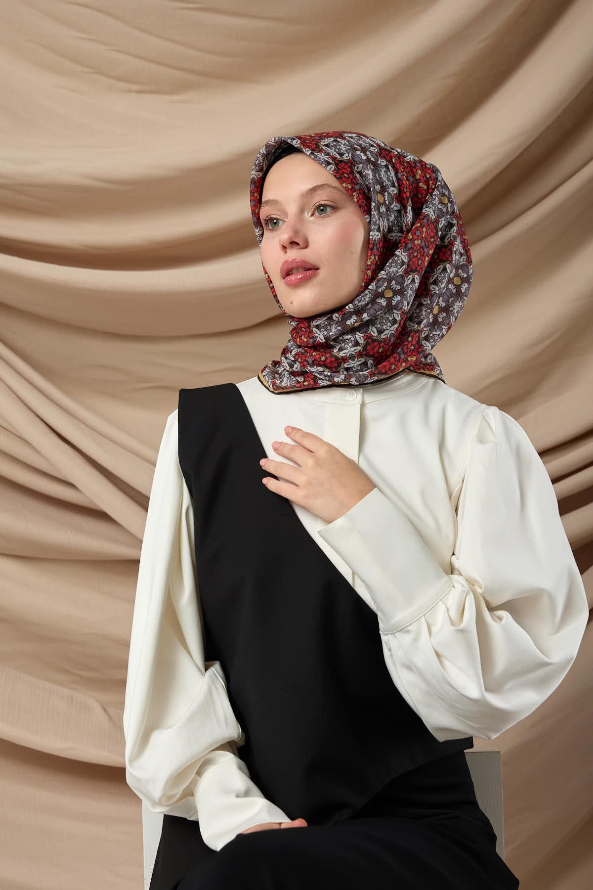 Silk Home Soft Eşarp 73093-03 - İthalesarponline.com - Soft Eşarp - Silk Home